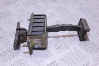 Ограничитель двери задний C 203