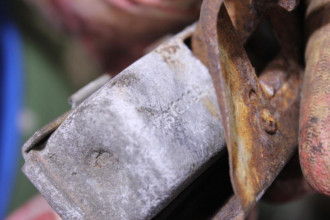 Ограничитель двери задний C 203