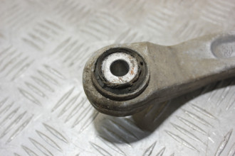 Тяга задняя поперечная E 211