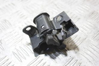 Замок капота Clk 209