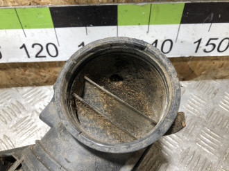 Патрубок воздушного фильтра Ml 163