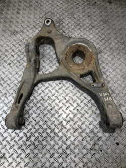 Рычаг задний нижний левый Ml 164