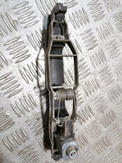 Ручка двери передней левой C 202