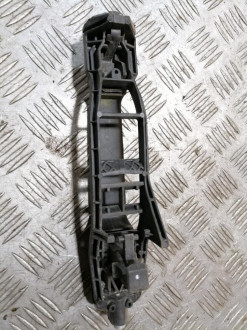 Ручка двери задней правой C 202