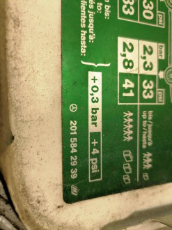 Лючок бензобака C 202