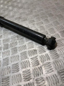 Амортизатор задний правый B 246