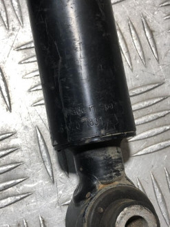 Амортизатор задний правый B 246