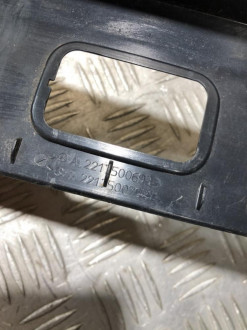 Накладка крышки багажника S 221