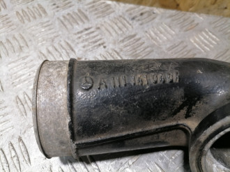 Патрубок впускного коллектора Clk 208