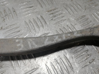 Рычаг задний нижний левый S 221