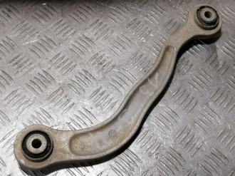 Рычаг задний верхний правый S 220