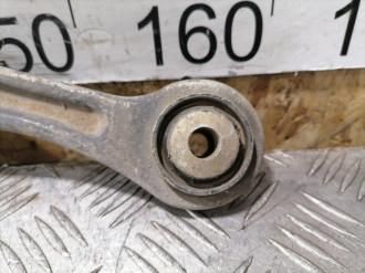 Рычаг задний верхний левый S 221