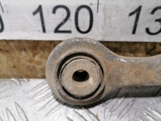 Рычаг задний верхний правый S 220