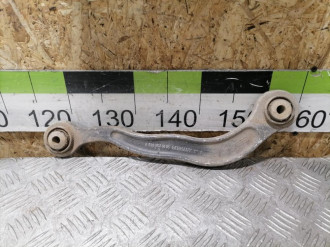 Рычаг задний верхний правый S 220