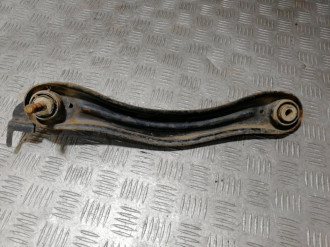 Рычаг задний верхний правый Ml 164