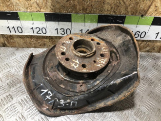 Кулак задний правый Ml 164