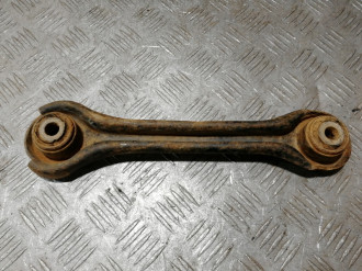 Тяга задняя продольная E 124