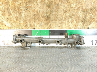 Рейка топливная рампа Clk 208