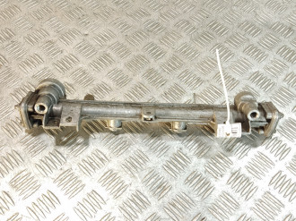 Рейка топливная рампа Clk 208