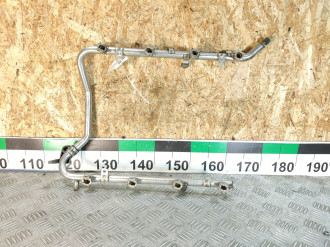 Рейка топливная рампа Ml 163