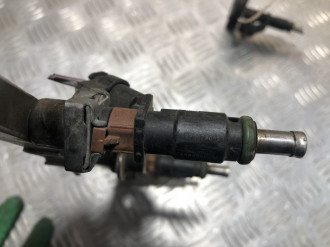 Форсунка двигателя Ml 164