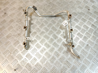 Рейка топливная рампа S 220