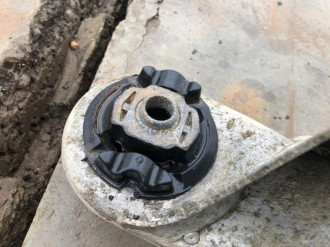 Балка задняя S 221