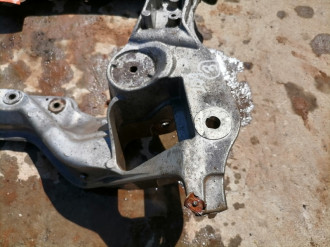 Балка подмоторная Clk 209