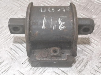 Опора кпп C 202