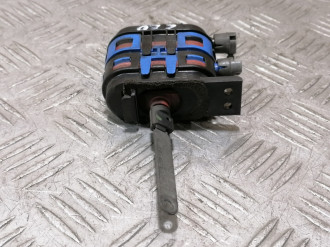 Моторчик заслонки отопителя Clk 208