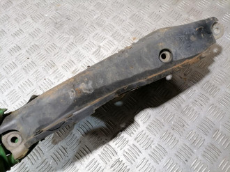 Рычаг задний нижний правый S 221