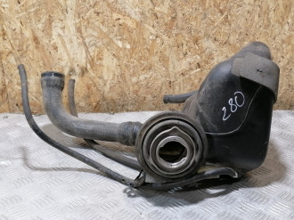 Горловина топливного бака Clk 208