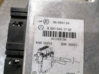 Блок предохранителей салонный S 220