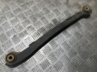 Рычаг задний нижний правый S 221