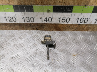 Ограничитель двери задний G 463