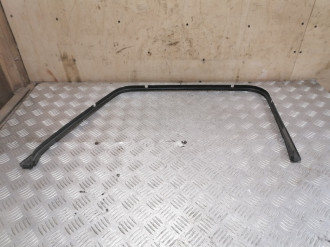 Накладка стекла двери передней левой G 463