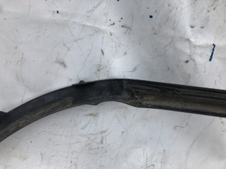 Молдинг крыла переднего правый Gle c292