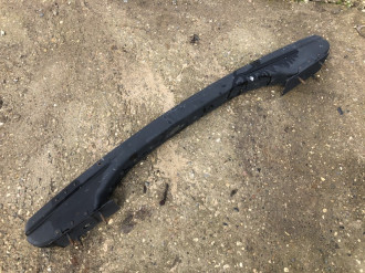 Усилитель бампера заднего S 220