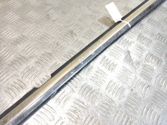 Накладка стекла заднего правого S 221