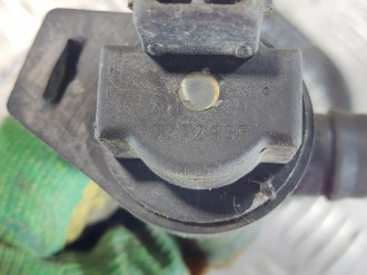 Клапан вентиляции топливного бака Ml 164