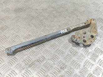 Петля капота левая Clk 208