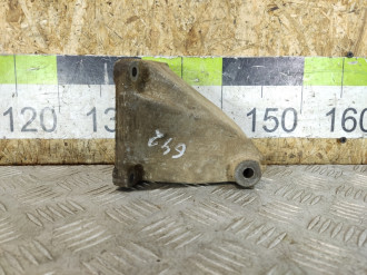 Кронштейн двигателя G 463