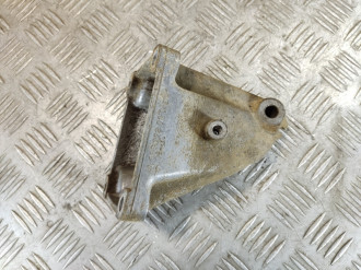 Кронштейн двигателя G 463