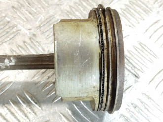 Поршень с шатуном S 220