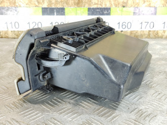 Бардачок Clk 208