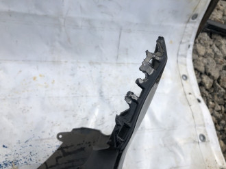 Бампер передний C 202