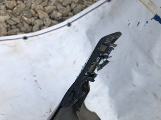 Бампер передний C 202