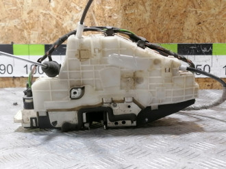 Замок двери задней левой S 221