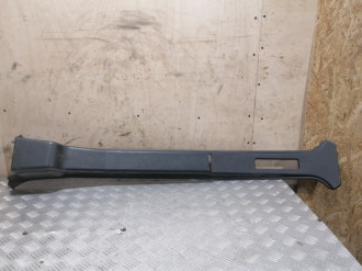 Обшивка стойки левая G 463
