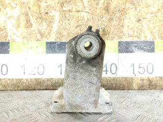 Кронштейн двигателя Clk 208